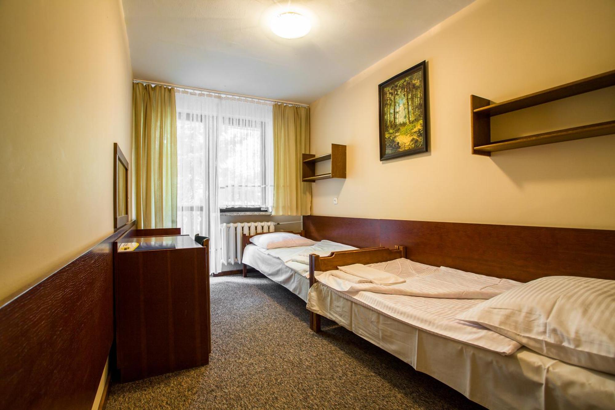 Hotel OW Inter Piast Dąbrówno Exterior foto